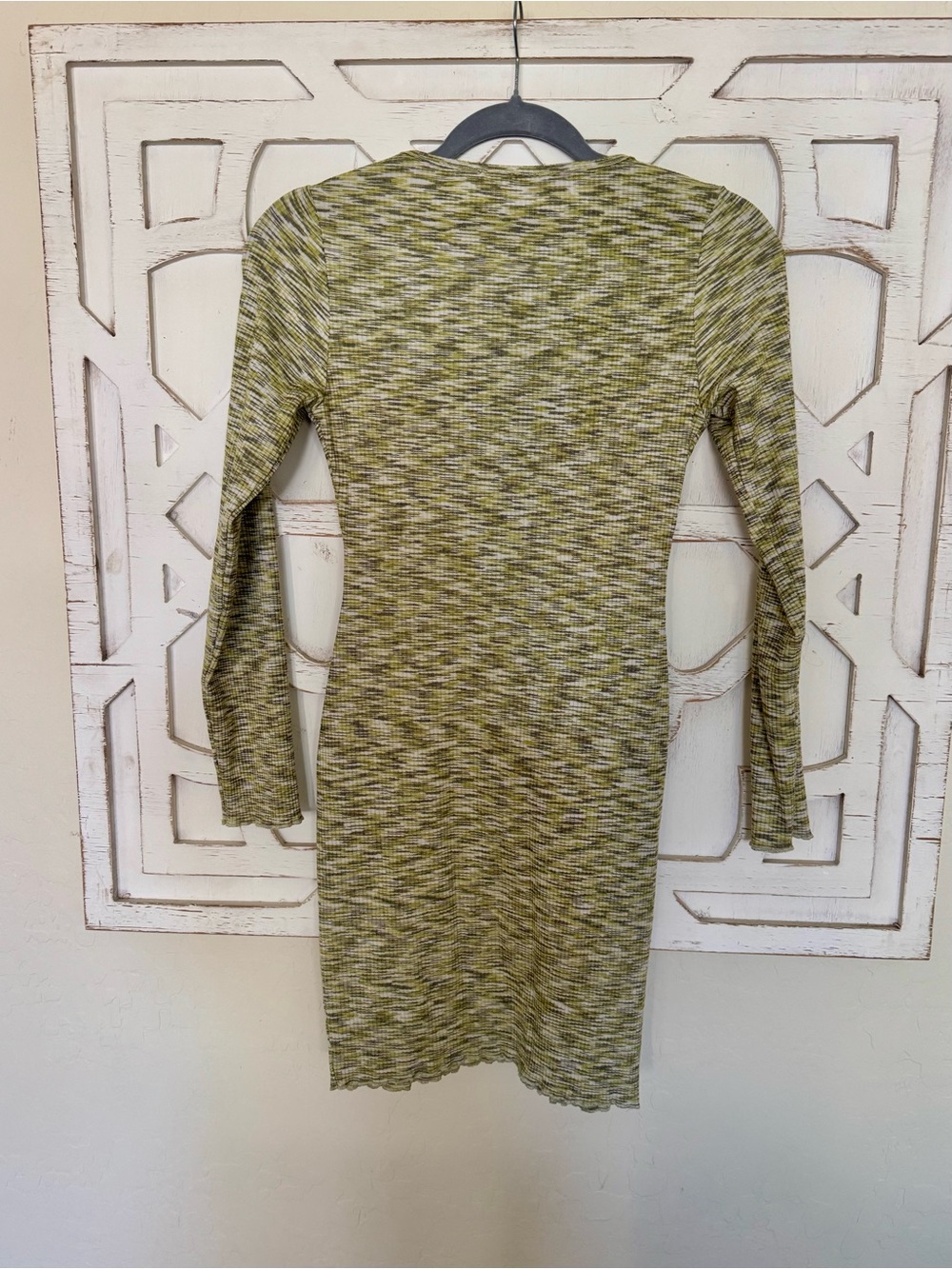 Lisa Says Gah Lotta Long Sleeve Honeydew Tie-Front Ribbed Mini Dress - Picture 5 of 6